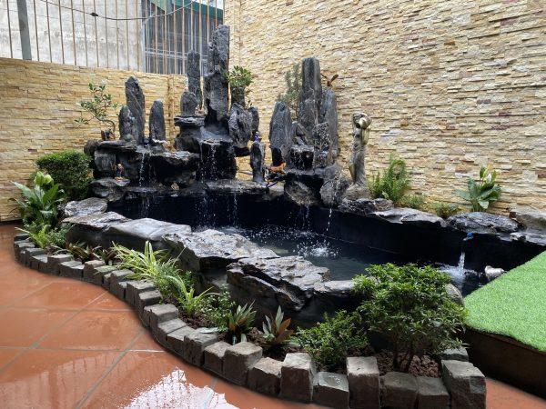 Tổng hợp 10 mẫu hồ cá koi đẹp